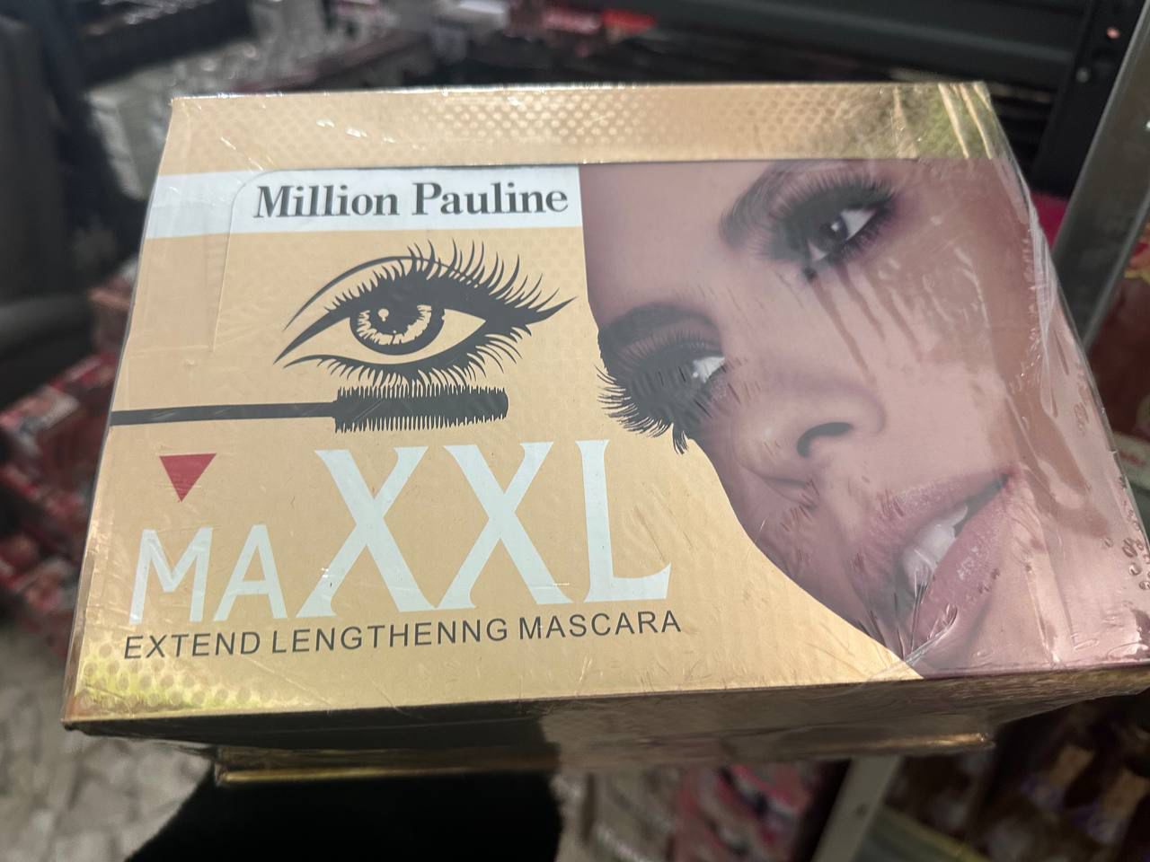 MASCARA XXL