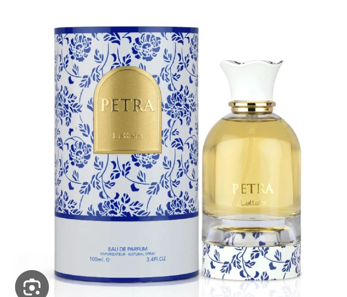 Petra di Lattafa Perfumes unisex